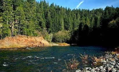 The Clackamas River runs along Alder Flats